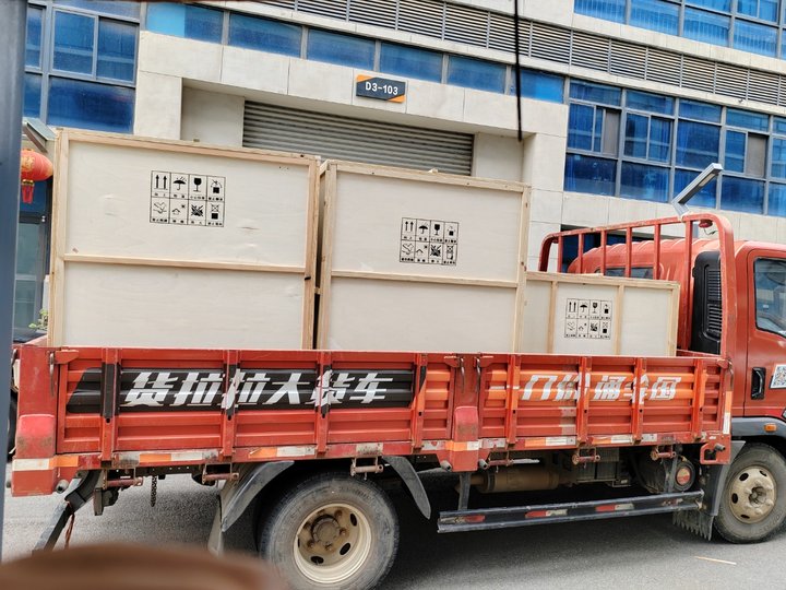 徐州硕博科技模拟器设备顺利启运，保障设备安全交付
